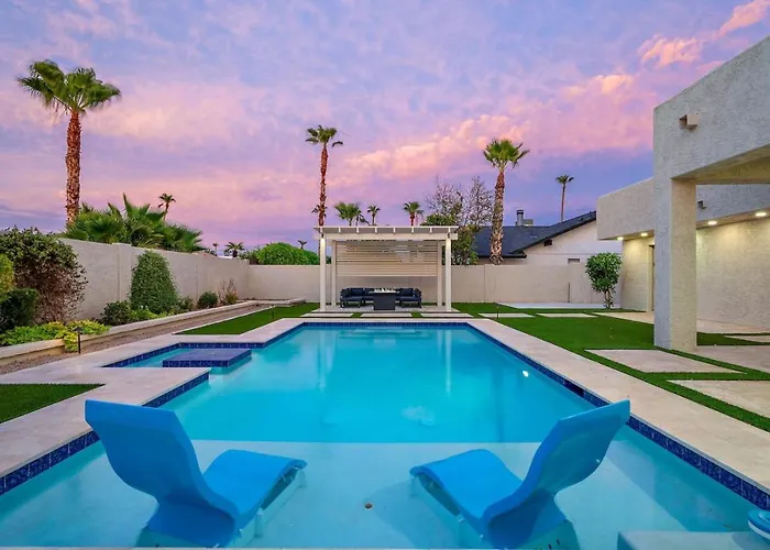 Luxe 4Br Oasis With Private Pool Bbq And Ev Chrger