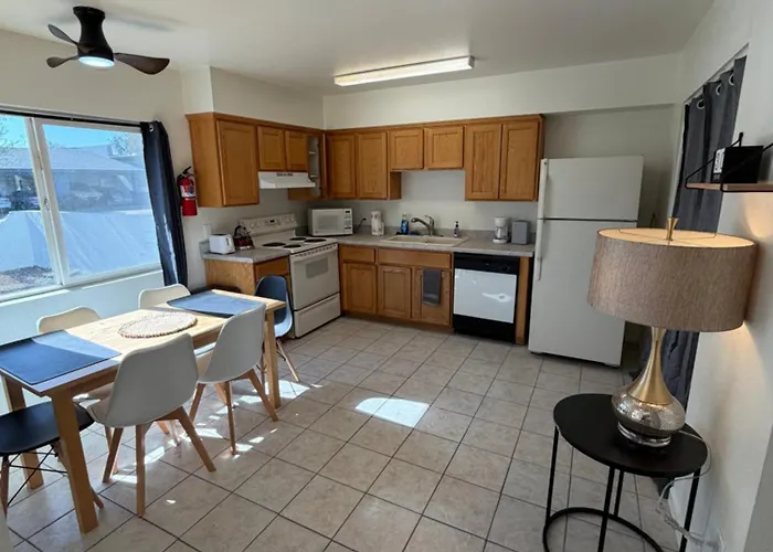 Spring Training Special Comfy 3 Bedroom