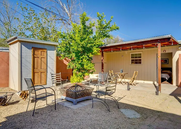 Casita Near Tucson Botanical Gardens: Shared Yard!