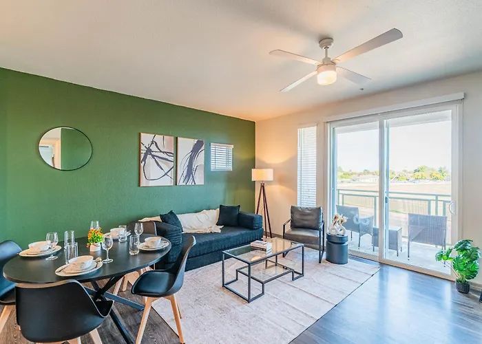 Westgate Near Stadium Balcony Pool Parking Gym Wd