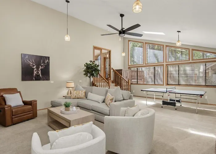 Flagstaff's Sun Pine Lodge