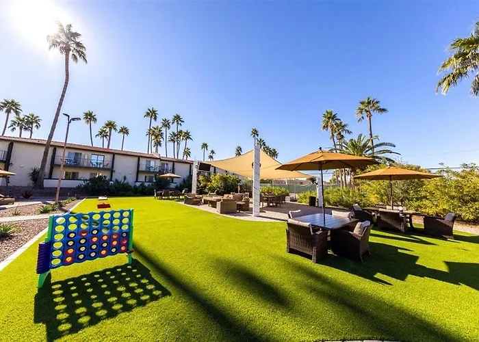 135 Fully Furnished, Amenities Galore