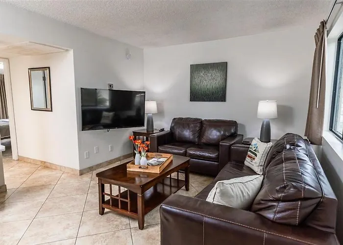 213 Fully Furnished 1Br Suite-Outdoor Pool