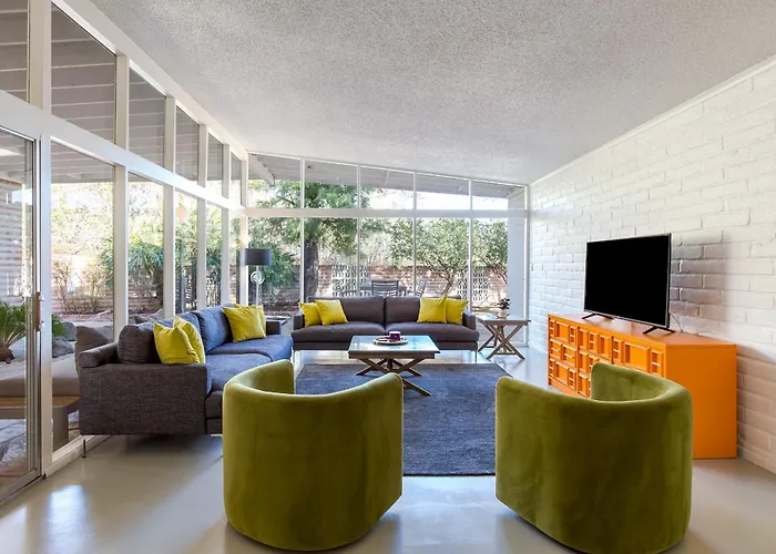 Mid-Century Modern Wow