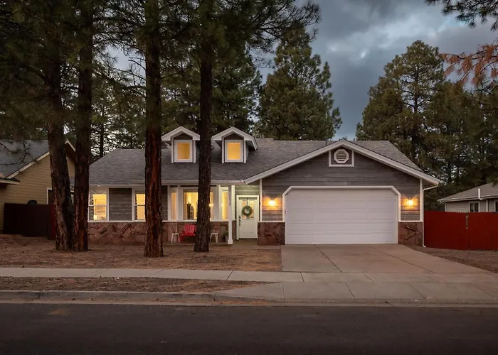 Flagstaff Retreat With Hot Tub