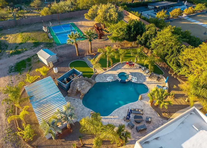5Br Spacious Luxury Retreat Pool Views Games