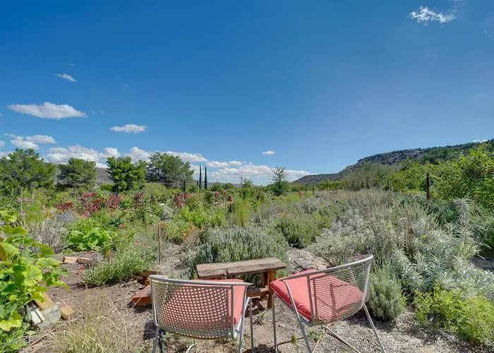 Group Retreat On Flower Farm Near Sedona Trails