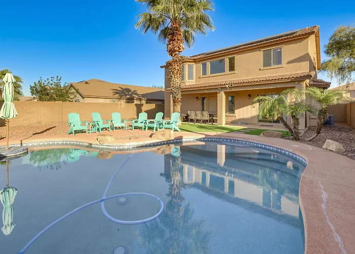 Spacious San Tan Valley W/ Private Outdoor Oasis