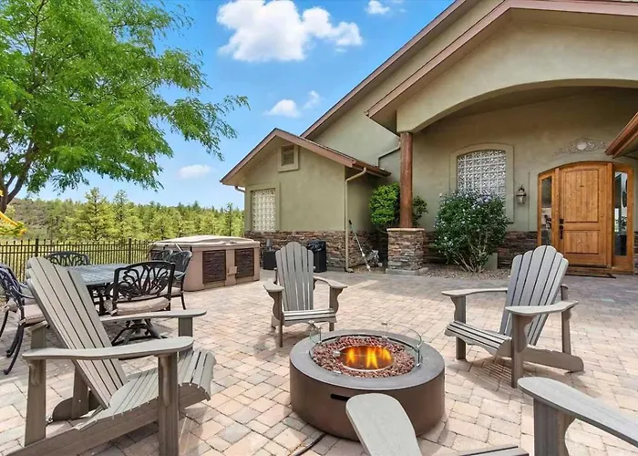 The Sanctuary At Prescott Downtown Sleeps 16