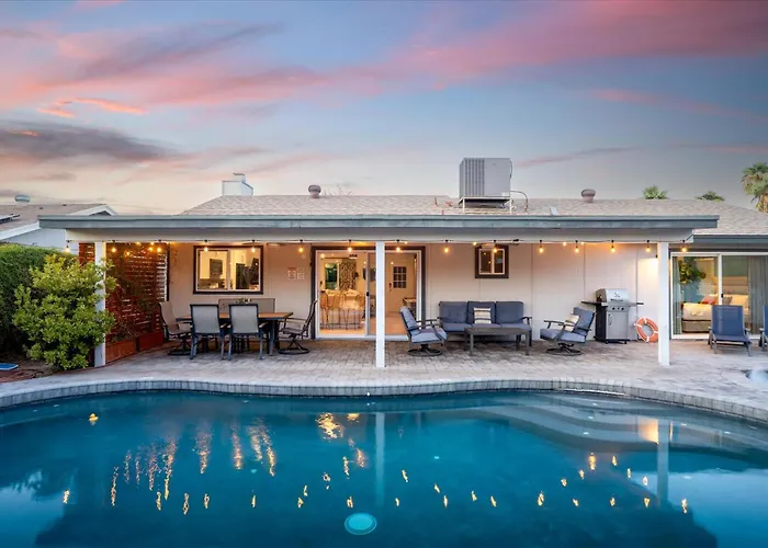 Hilde Homes Relaxing Villa Heated Pool & Hot Tub