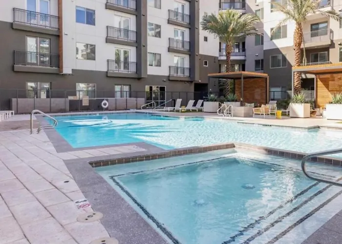 Sunela Apartments