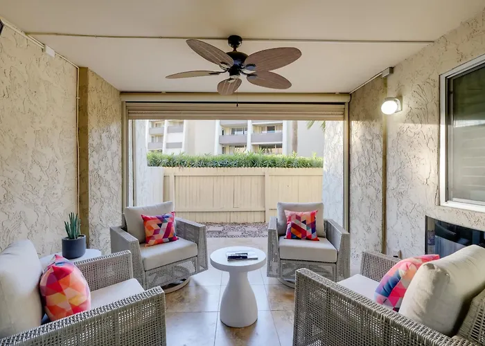 Easy Living In Old Town: Condo W/ Pool Access!