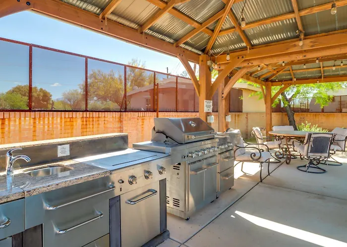 Tucson Casita W/ Shared Swim Spa, Close To Hiking!