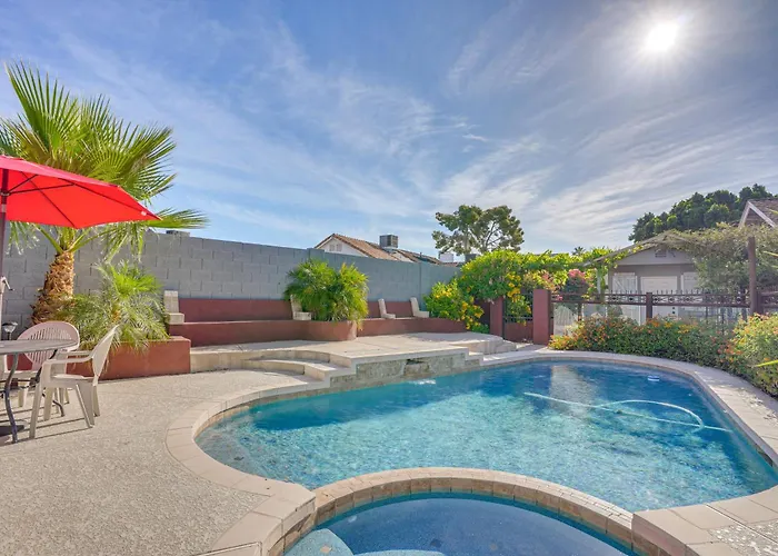 Saltwater Pool! Family Gem Near Hurricane Harbor