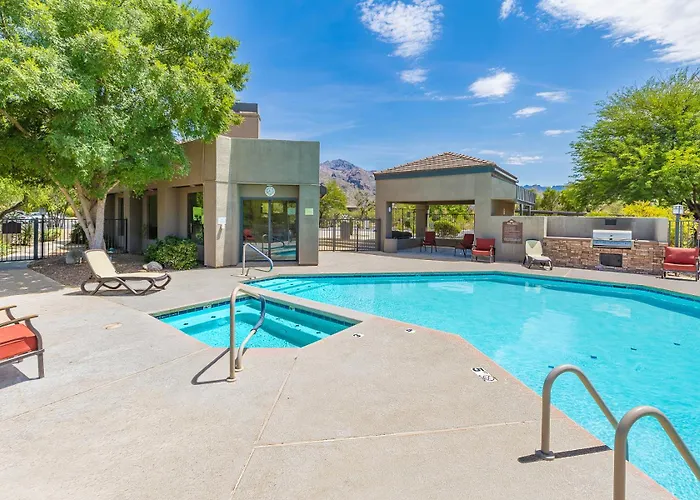 Your Stress-Free Tucson Escape Pools, Spas, Golf, Hiking & Relaxation