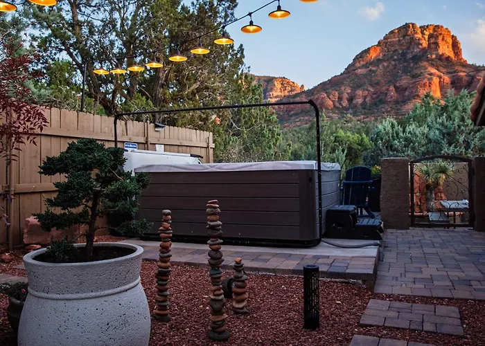 Mammoth Rock Lodge-New Family Home Remodeled 2 Hot Tubs & Game Room