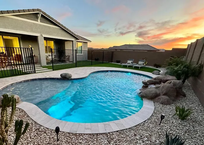 Private Pool! Avondale - Modern Mtn View Oasis