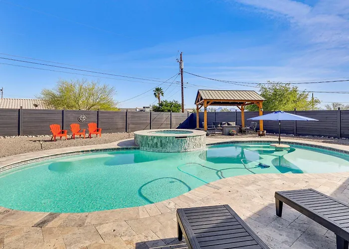 ~ 5 Mi To Lake Havasu: Family Home W/ Fenced Yard!