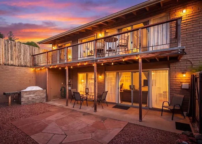 Uptown Sedona Haven With Red Rock Views And Pet Friendly Courtyard