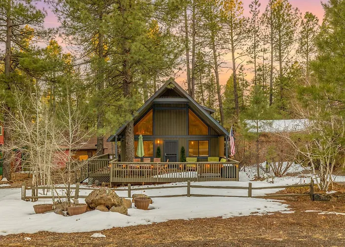 Stylish Cozy Cabin Retreat In Munds Park