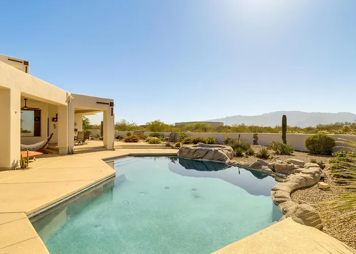Oro Valley Airpark Estate W/ Pool & Mtn Views