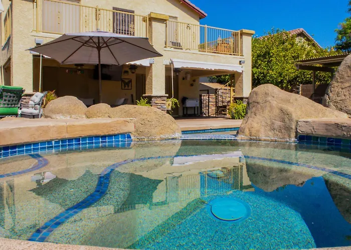 Group-Ready Glendale Oasis W/ Pool Grotto + Slide
