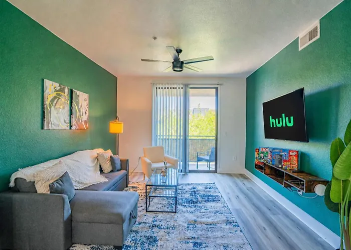 Glitzy 2Br Walk To Westgate Pool Gym Wd