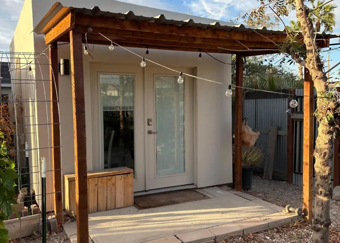 Backyard Tinyhome