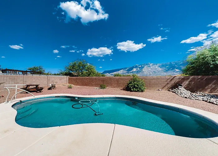 North Oro Valley Abode