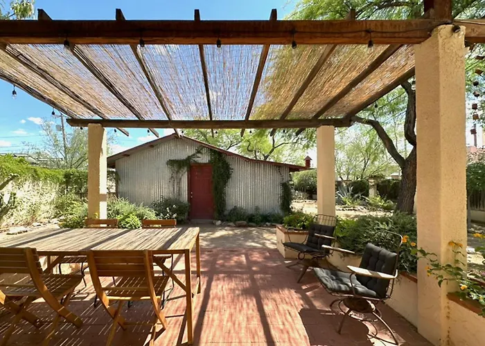 The Historic Hideaway