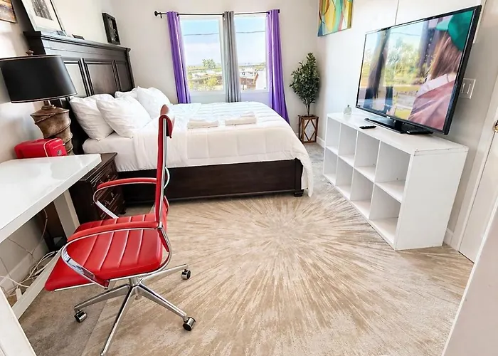 Penn Signature Airport Short Term Rental Phx