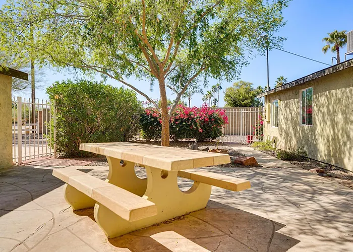 Shop & Dine! Getaway 3 Mi To Old Town Scottsdale