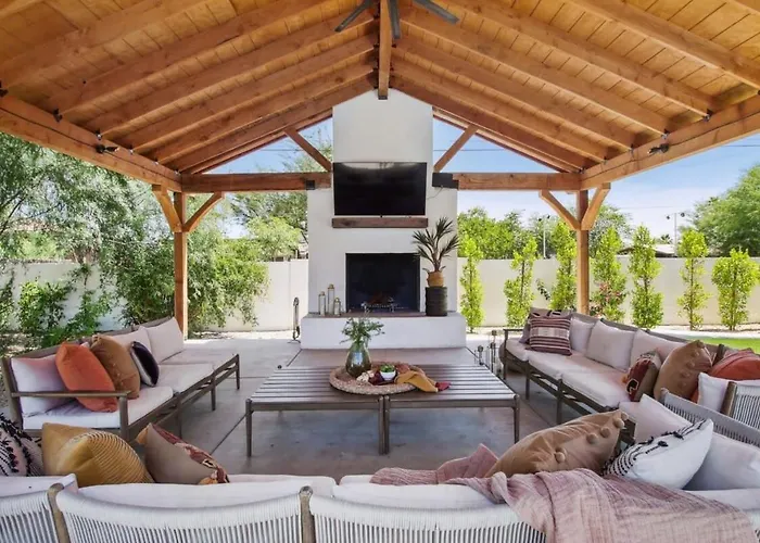 Luxe Desert Compound Private Heated Pool
