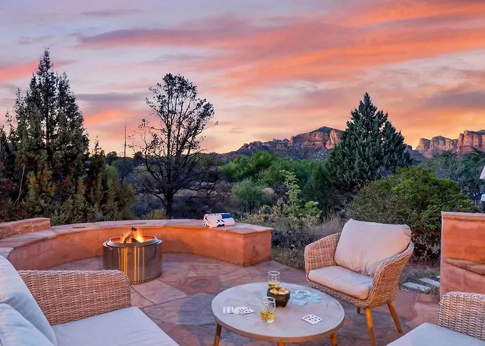 Timber Rock Retreat By Avantstay