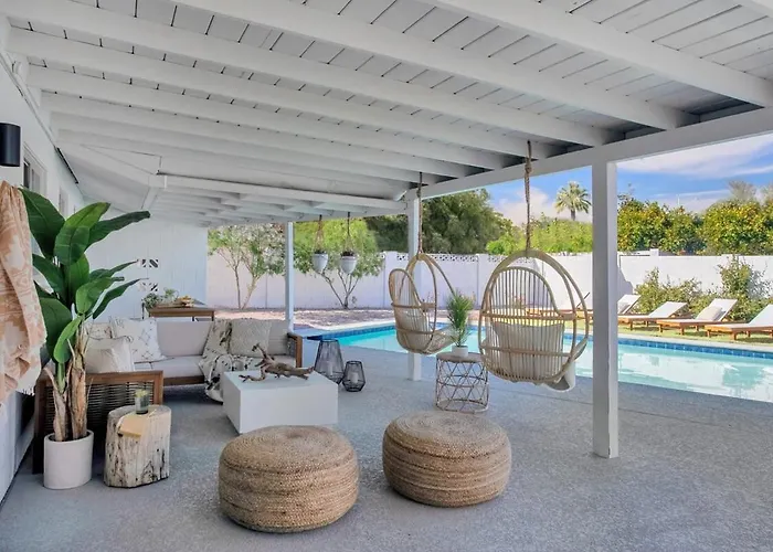 Upscale Desert Home Heated Pool