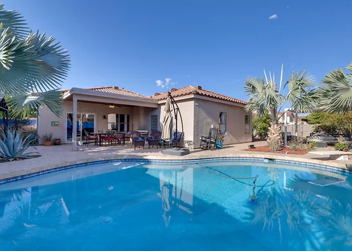 Family Home W/ Community Perks In Peoria