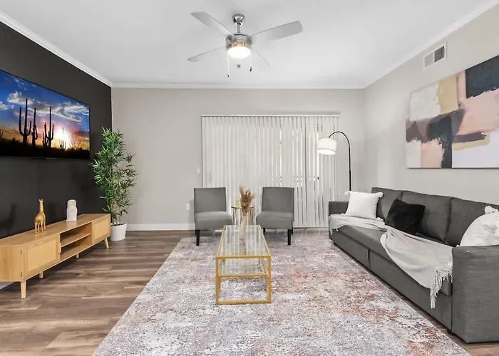 Relaxing 2Br - Scottsdale, Pet-Friendly, Sunrise Peak