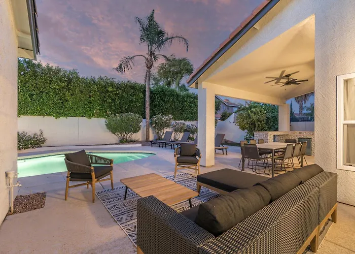 Black Palm Sparkling Pool Pool Table Close To Kierland Entertainment Newly Designed Beauty