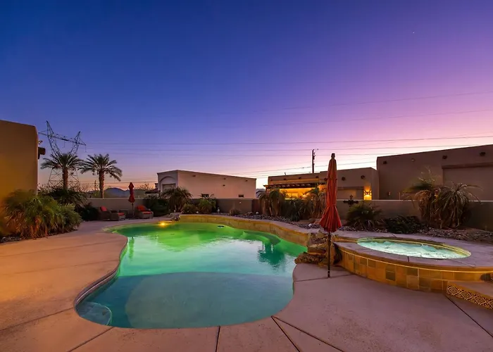 Southwest Oasis Pool Spa Pool Table Sleep20