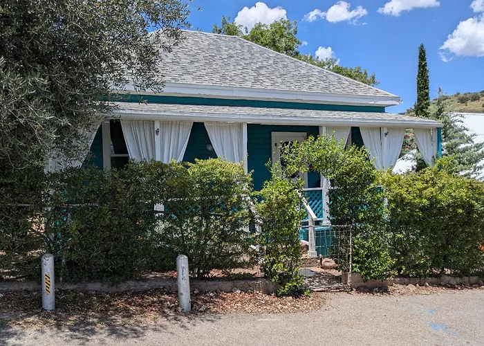 Roberts Cottage
