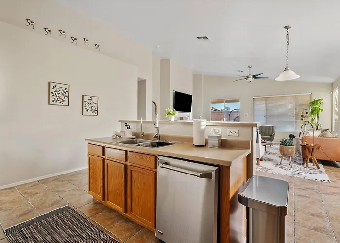 Queen Creek Home W/ King Beds & Filtered Showers
