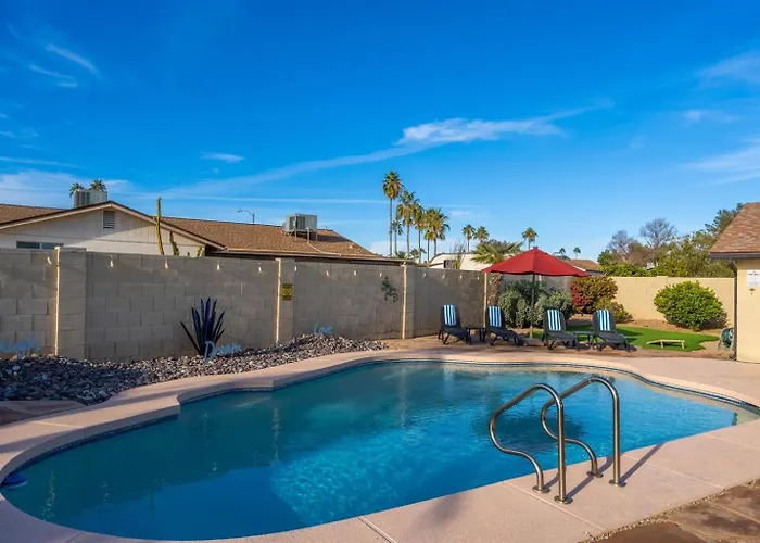 Scottsdale Oasis Pool & Game Room