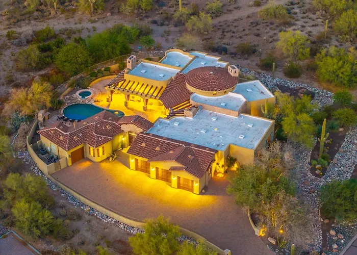 Luxury Estate With Pool Desert Views & Casita