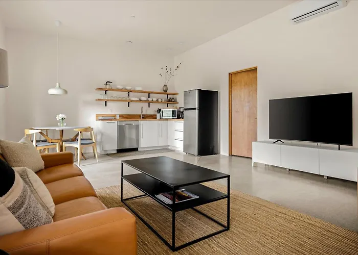 Otaq Peace Suites