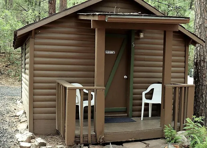 Cozy Studio Cabin In The Heart Of Christopher Creek, Perfect For An Arizona Getaway In Nature