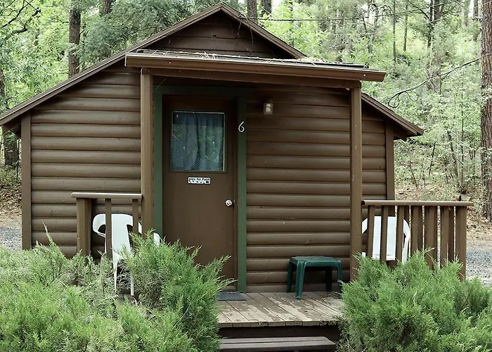 Peaceful And Pet Friendly Studio Cabin In Payson, Arizona, Perfect For A Glamping Weekend