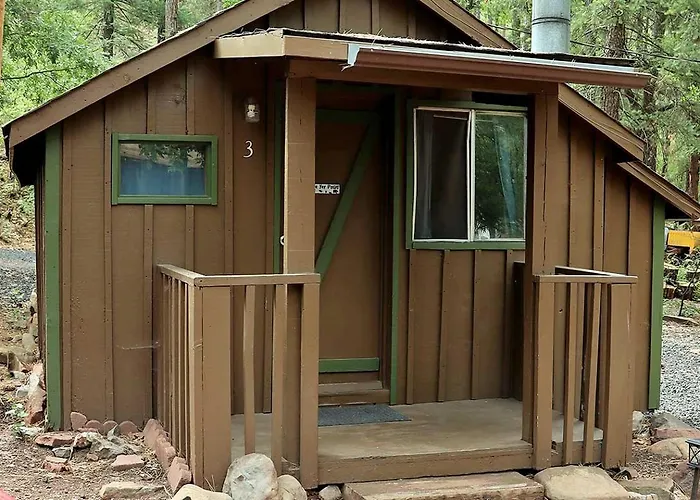 Quaint And Charming Cabin With Fireplace Near Christopher Creek, Payson, Arizona