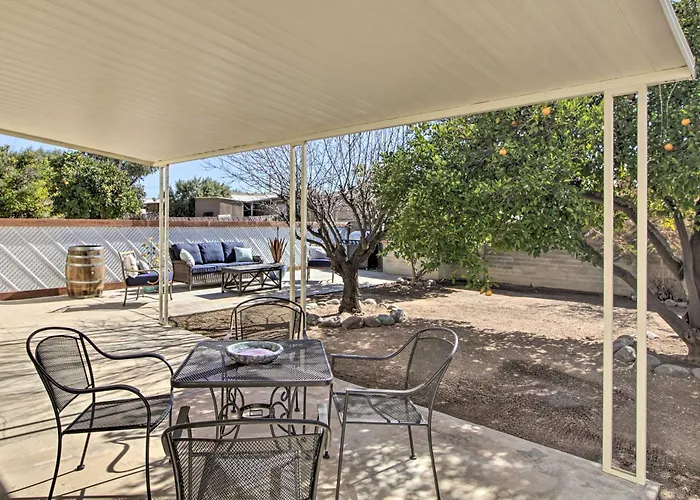 Groups Welcome! 2-Home Tucson Escape W/ Fire Pit