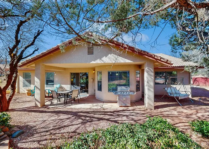 Bell Canyon Retreat