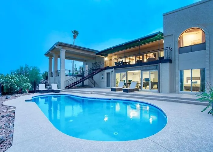Scenic Four Peaks Vistas Private Pool & Hot Tub